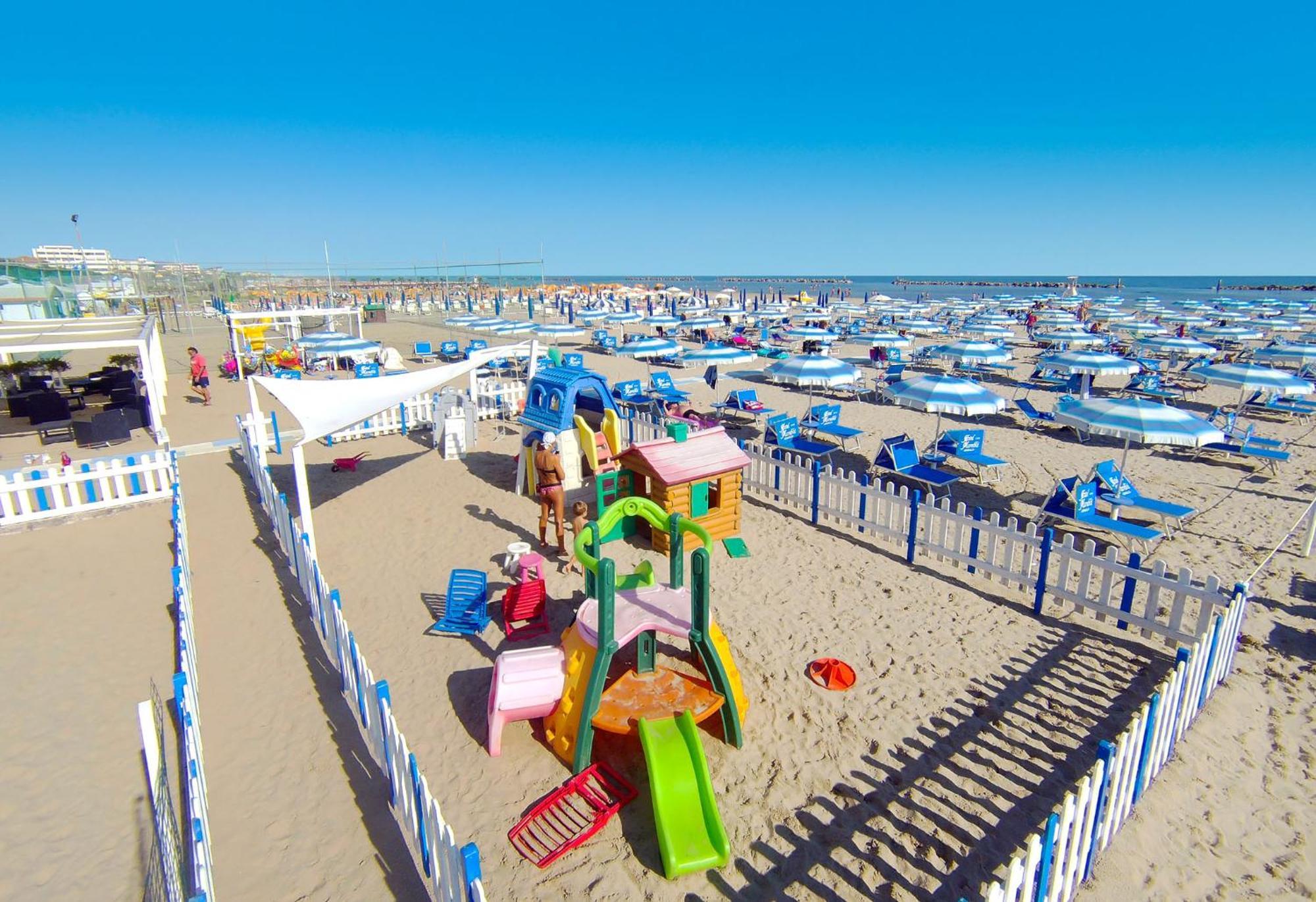 Hotel Mareblu Senigallia Bagian luar foto