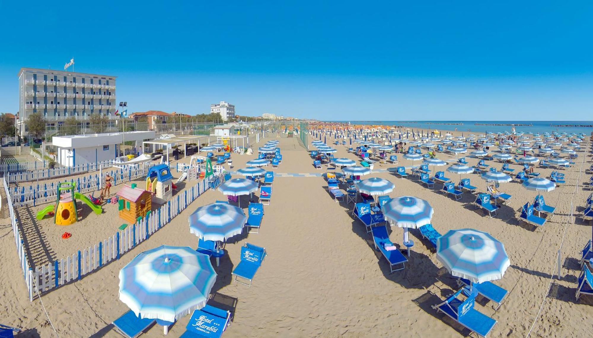 Hotel Mareblu Senigallia Bagian luar foto