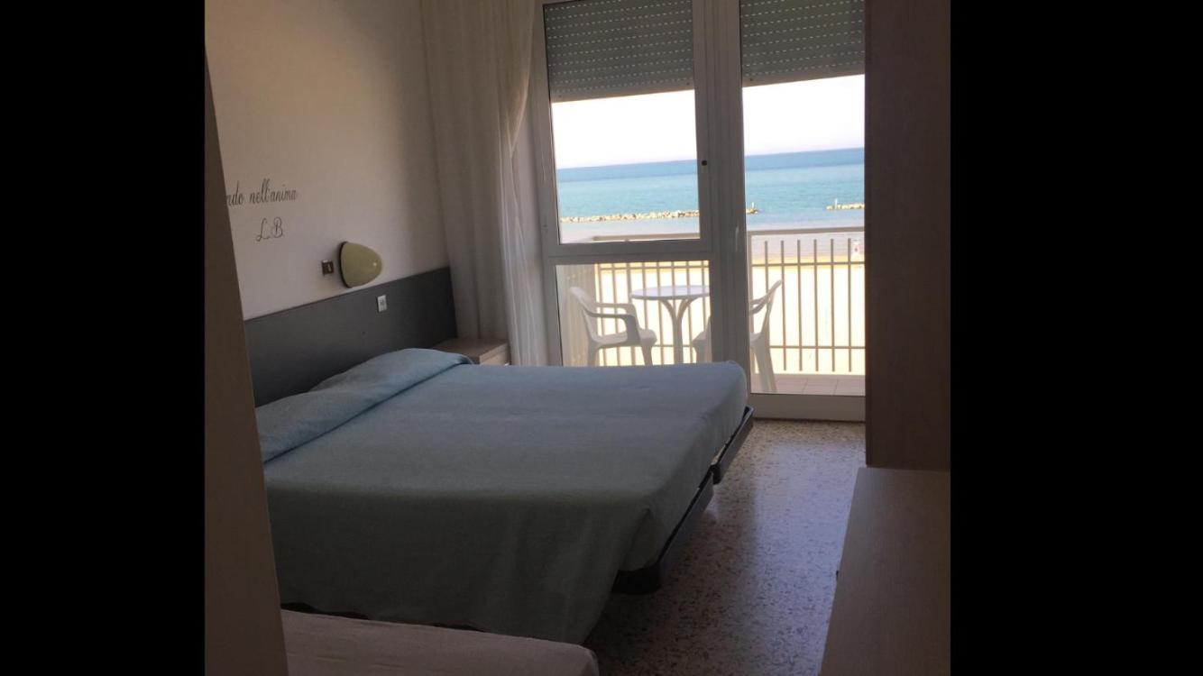Hotel Mareblu Senigallia Bagian luar foto