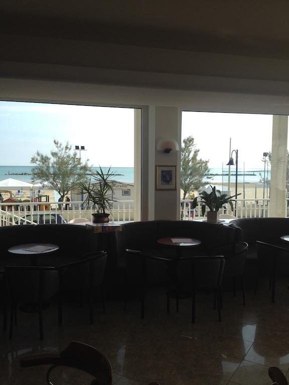 Hotel Mareblu Senigallia Bagian luar foto