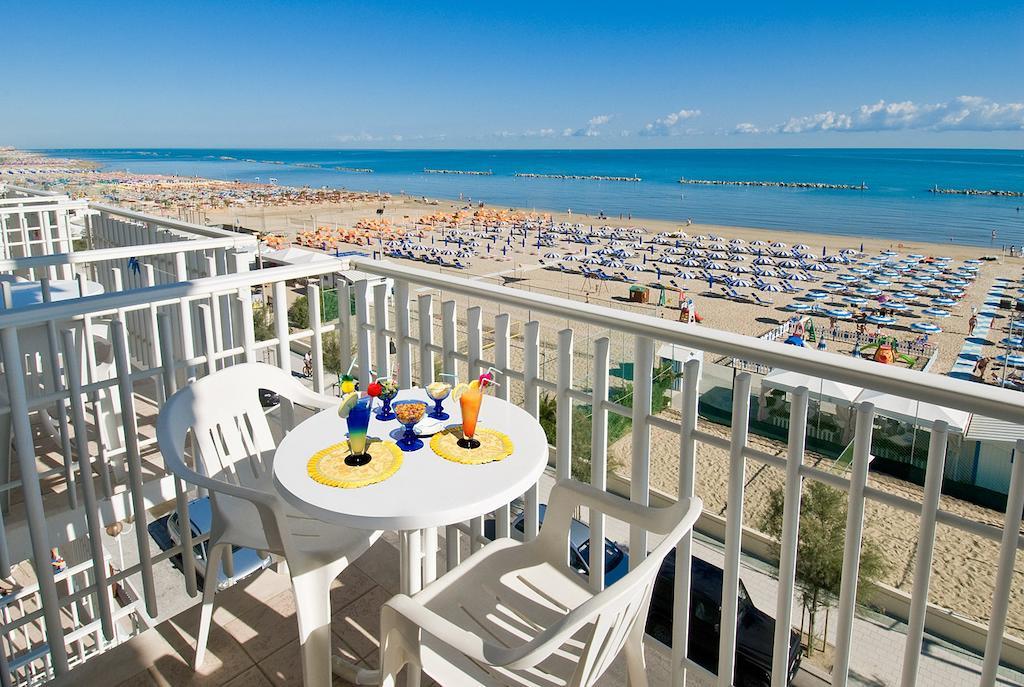 Hotel Mareblu Senigallia Bagian luar foto